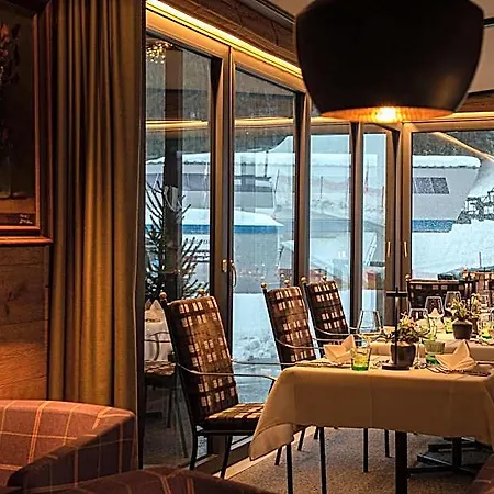Walliserstube Otel 3*