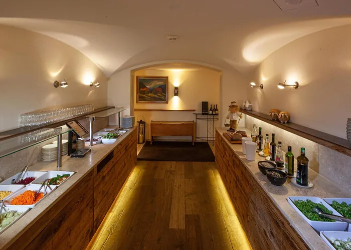 Hotel Walliserstube 3*